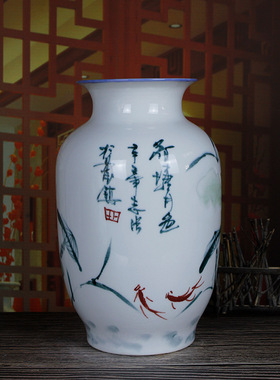 景德镇陶瓷器 手绘雕刻荷花陶瓷花瓶插花器家居装饰工艺品摆件