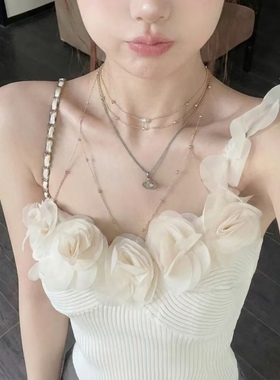 新买的胸链米疯我是小小穿搭天才