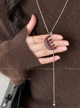 简约梳子吊坠项链女小众设计