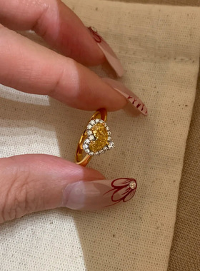 冰花切黄钻戒指女爱心锆石指环