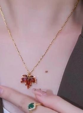 同款红色枫叶项链女钛钢设计感