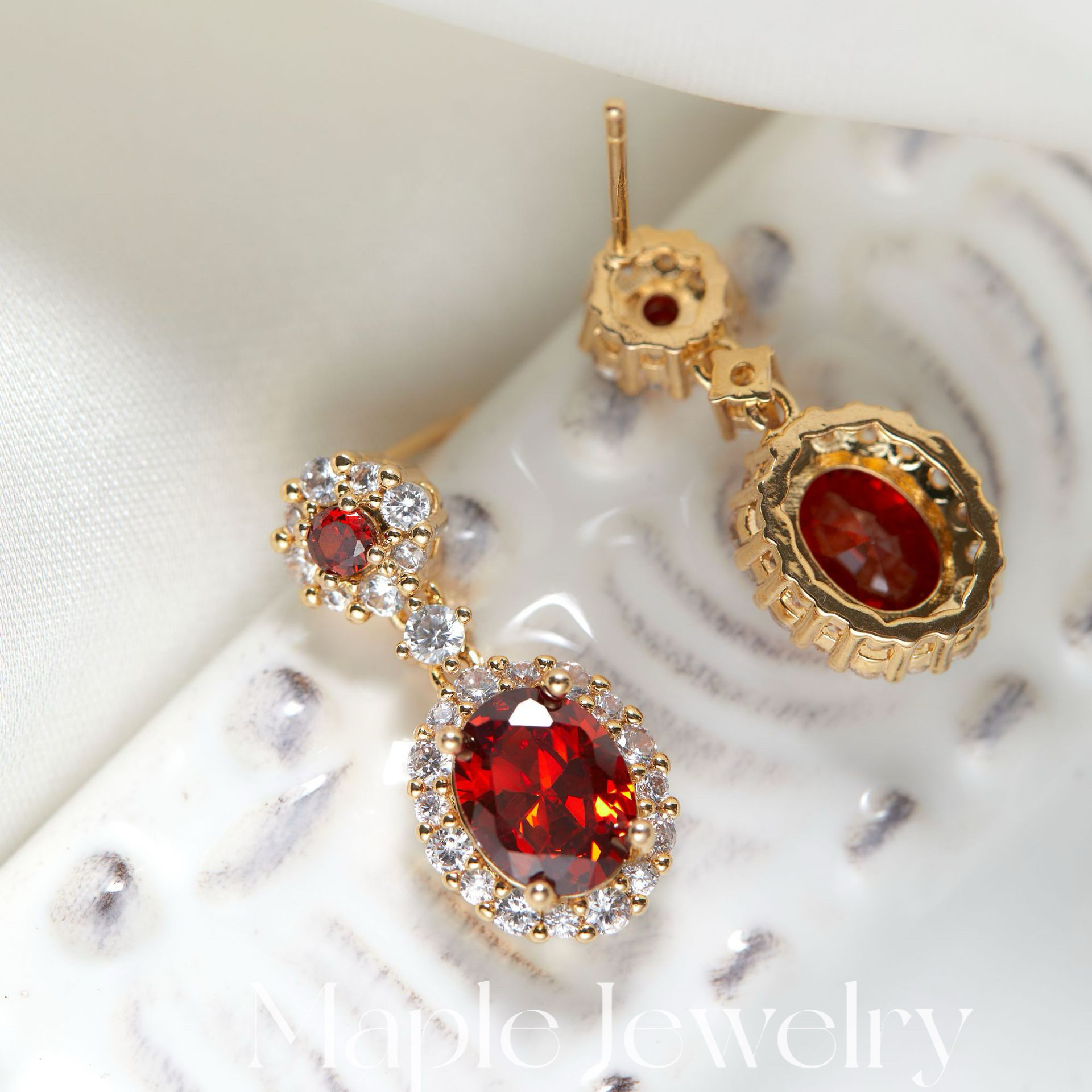 Maple【红色派对】复古红色耳环925银精致气质高级感红宝石耳钉,淘宝优惠券,粉丝福利购,淘宝优惠卷