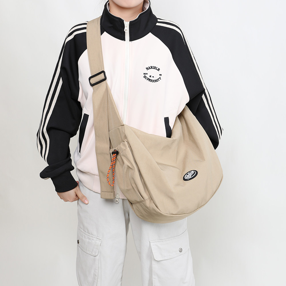 Unisex Casual Shoulder Bag Large Capacity Crossbody Bag