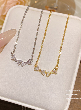 气质蝴蝶结吊坠钛钢项链设计感小众高级感颈链简约轻奢精致锁骨链