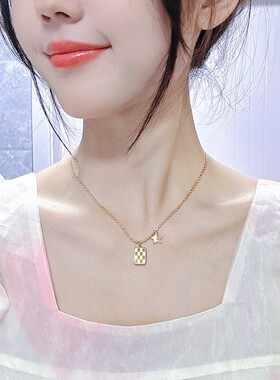 跨境时尚轻奢小众设计感星星颈链网红爆款锁骨链钛钢不掉色项链女