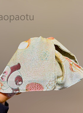 新中式浅绿底荔枝花卉织锦三角抓夹国风布艺鲨鱼夹寓意盘发头饰