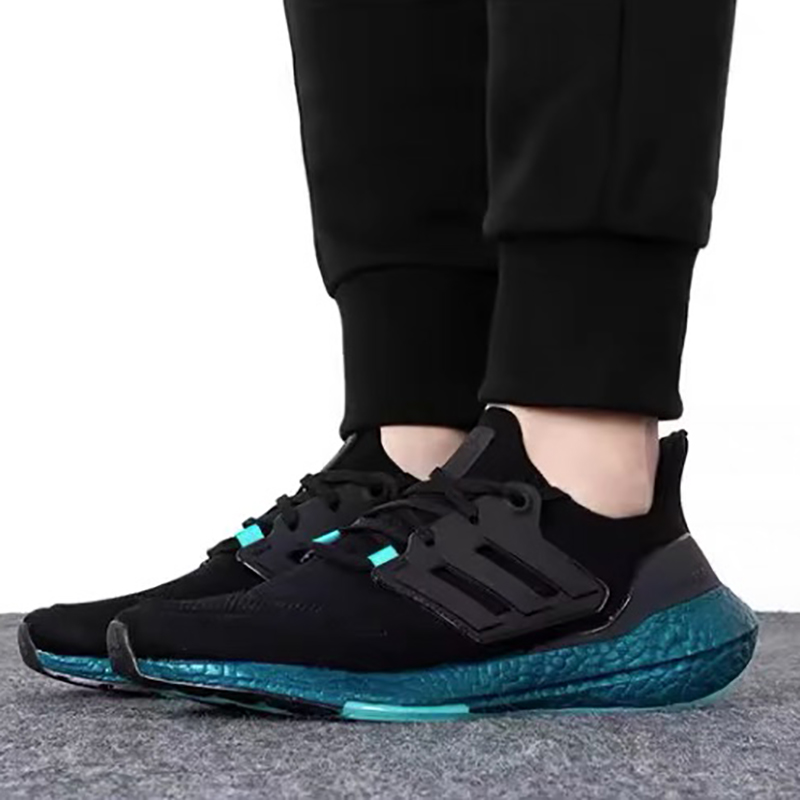 adidas阿迪达斯Ultraboost男子低帮减震透气防滑运动跑步鞋HQ6353-图2