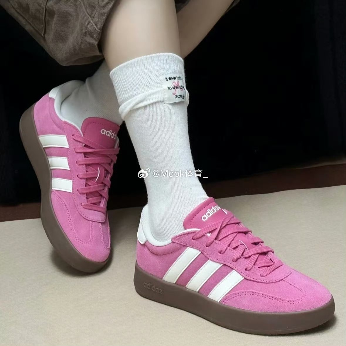 adidas阿迪达斯女鞋BARRED粉色低帮舒适耐磨运动休闲板鞋 JQ4237,淘宝优惠券,粉丝福利购,淘宝优惠卷