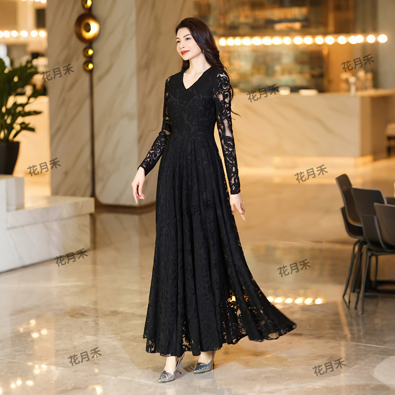 2025年秋冬新款长袖剪花连衣裙收腰显瘦妈妈款小个子长裙雪纺裙,淘宝优惠券,粉丝福利购,淘宝优惠卷