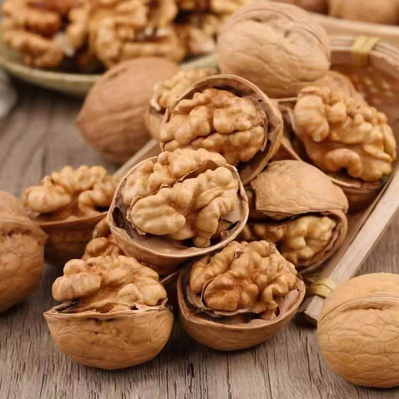 薄皮核桃带壳新疆奶香味草本味烤核桃椒盐熟核桃手剥纸皮核桃坚果 - 图2