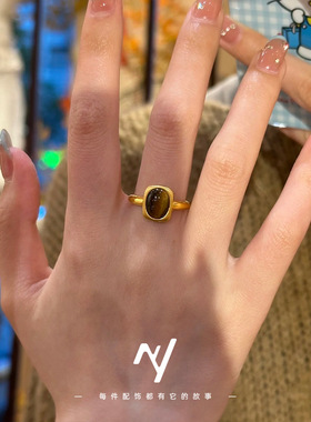 爆款轻奢越南沙金复古小众方块虎眼石活口戒指送仿真黄金闺蜜礼物