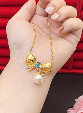 黄金在逃公主蝴蝶结项链吊坠宝石仿珍珠沙金甜美黄金小众锡金饰品