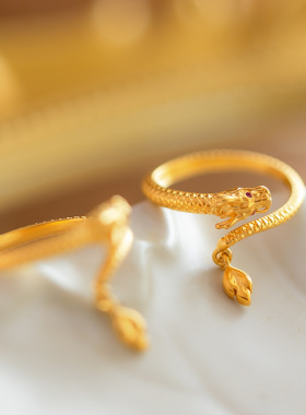 小红书周家同款高级感神龙摆尾沙金戒指黄金小众龙生肖年锡金戒指