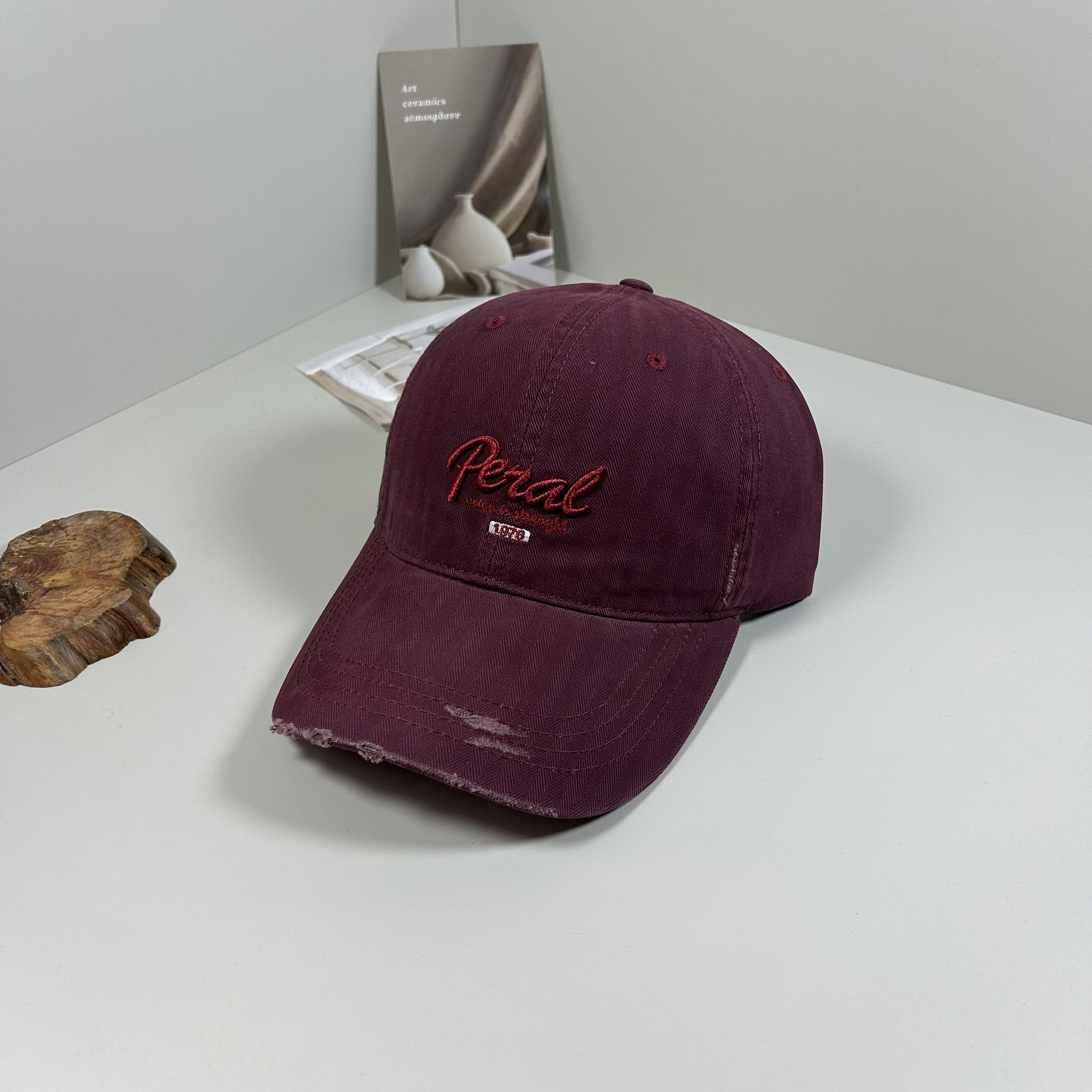 Peral美式复古刺绣字母棒球帽男女百搭破洞鸭舌帽显脸小前进帽潮,淘宝优惠券,粉丝福利购,淘宝优惠卷
