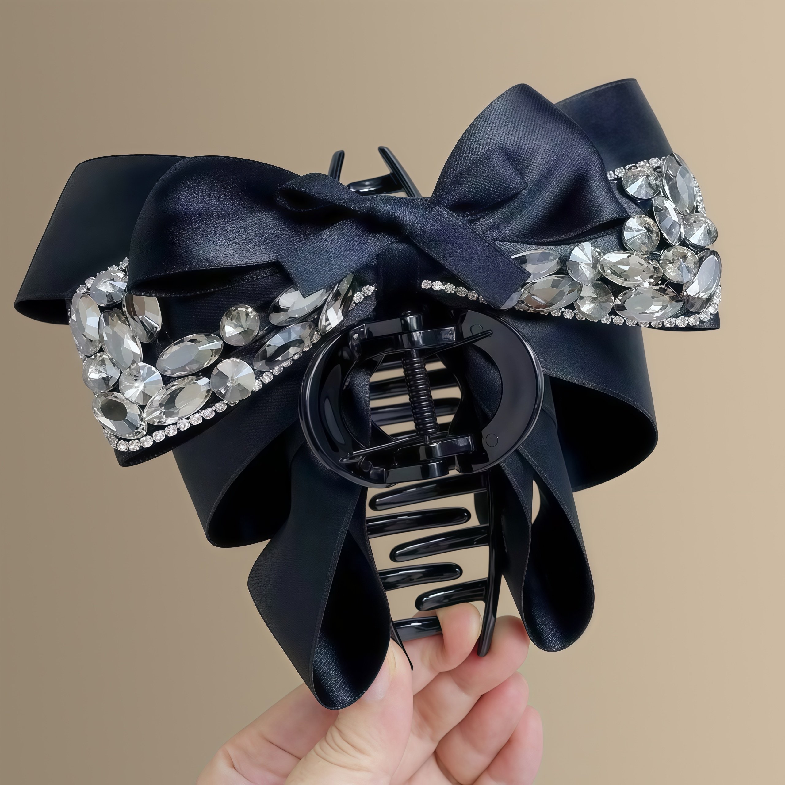 科切拉之夜~黑色闪钻蝴蝶结抓夹高级感气质饱满后脑勺鲨鱼夹发饰,淘宝优惠券,粉丝福利购,淘宝优惠卷