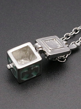 复古滴胶蓝色可打开和平鸽吊坠