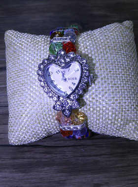 女琉璃甜美伸缩带手链表