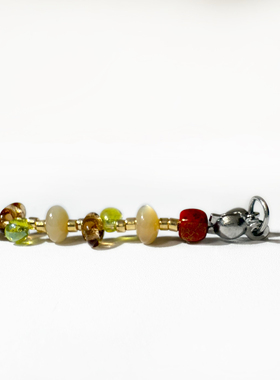 手作女款天然石原创诗句设计手串