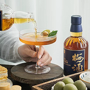 拍3件！红动梅酒青梅杨梅酒微醺小酒*180ml[22元优惠券]-寻折猪