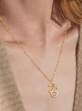 FETTERO金色竖蛇项链女