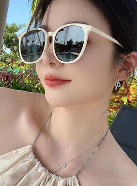 高级感墨镜女2026新款大脸防晒圆形白色框太阳眼镜防紫外线显脸小