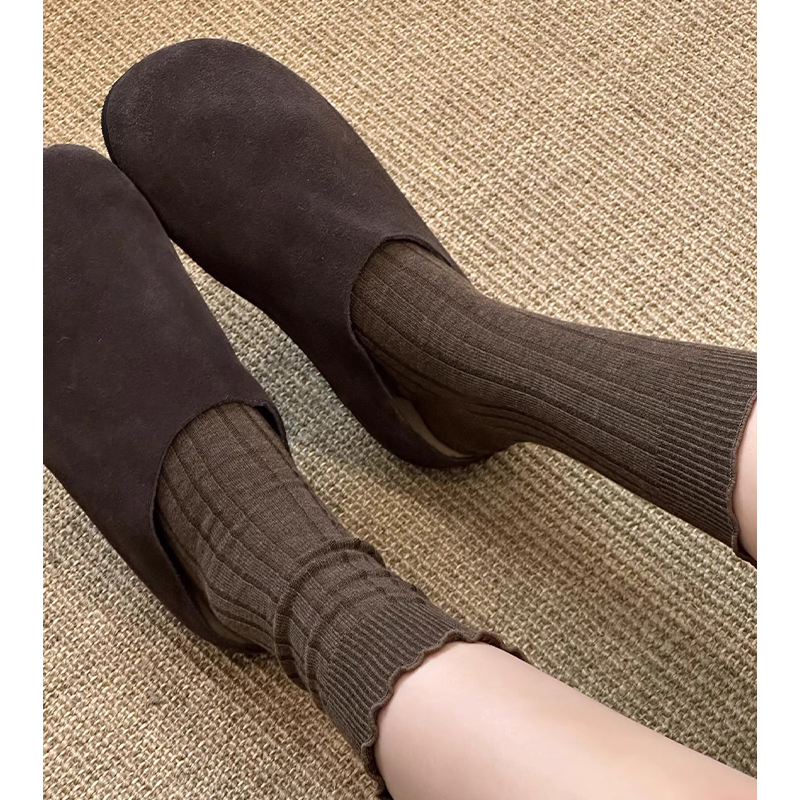 超级百搭的秋冬天的咖色木耳边中筒袜女棉袜竖条纹纯色搭配博肯