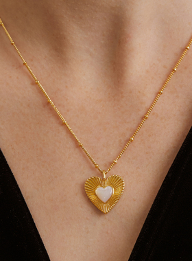 摩登贝母NEVERFAR爱心锁骨链女生