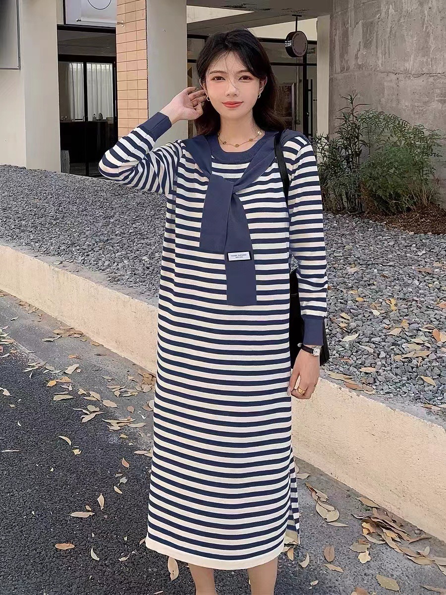 高级感条纹针织连衣裙女秋季新款大码胖MM宽松显瘦中长款T恤裙WW
