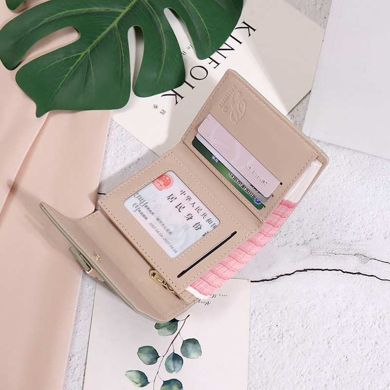 小众设计气质仙女短款折叠感零钱包 步跃伦钱包