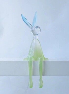 北欧轻奢透明坐姿吊脚兔子摆件书柜客厅电视柜玄关样板间创意装饰