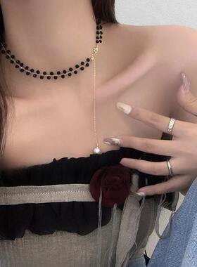 性感轻奢高级感黑色珍珠项链女小众设计感颈链网红气质吊带锁骨链