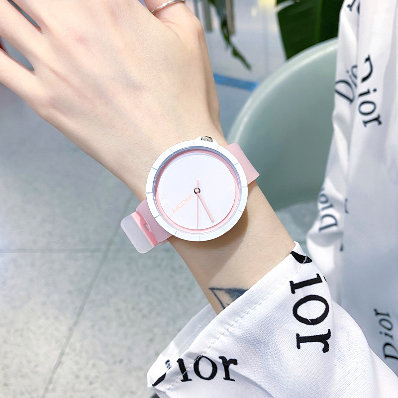 迪士尼史努比女气质初潮流电子表 纪梵洛手表国产腕表