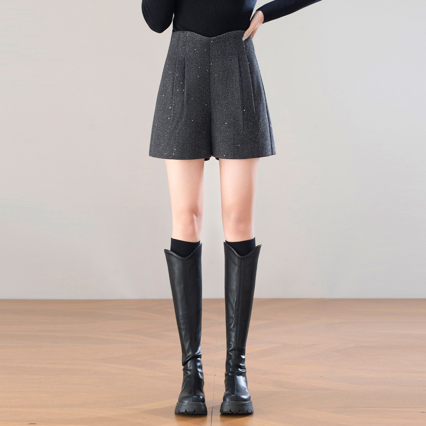 灰色高腰毛呢短裤女秋冬2025年新款亮片百搭外穿显瘦A字休闲靴裤,淘宝优惠券,粉丝福利购,淘宝优惠卷