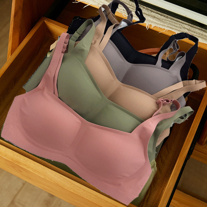 素肌无痕无钢圈薄款果冻防震胸罩 贝佐尼文胸