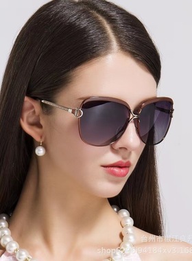新款跨境偏光太阳镜欧美时尚女大框渐进双色防紫外线防晒墨镜