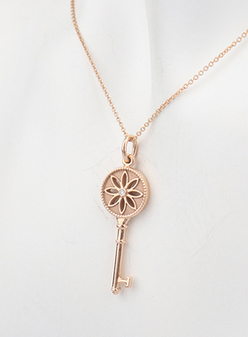 TIFFANY蒂芙尼迷你雏菊钥匙项链