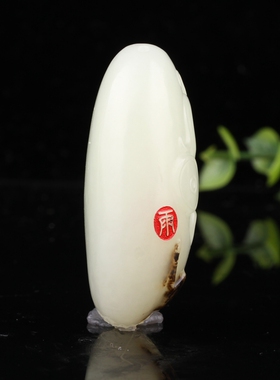 天然生肖属相大师作品和田玉挂件