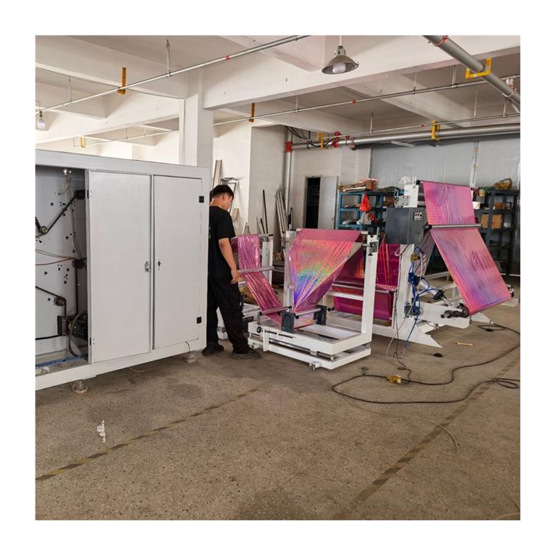 全自动无纺布浴巾毛巾折叠包装机一次性自动折叠计数包装一体成型 - 图3