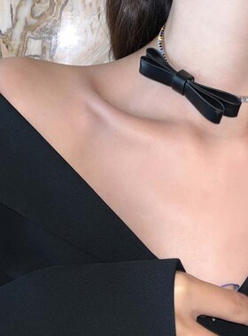 choker皮质蝴蝶结镶钻项圈女