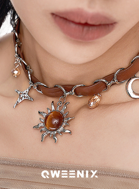 QWEENIX 美拉德棕色炽烈太阳星芒项圈小众设计复古辣妹颈链男女