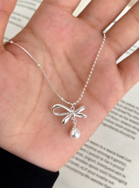 小众设计蝴蝶结珍珠款项链女