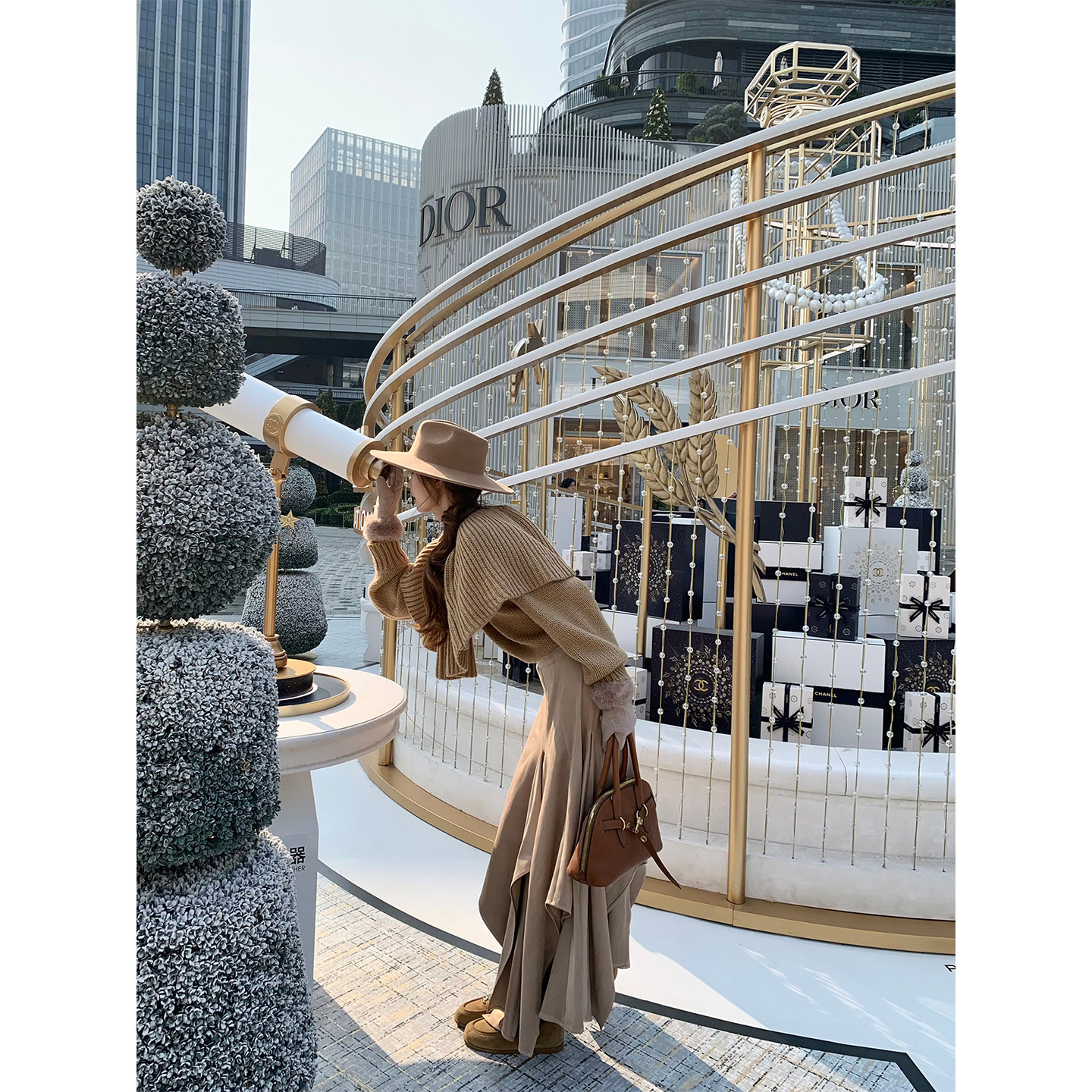 SourceWithU 月栖领地 不规则花边高克重麂皮长裙韩系半身裙女冬,淘宝优惠券,粉丝福利购,淘宝优惠卷