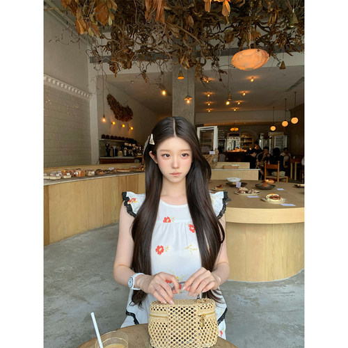 SourceWithU 关岛假日 25亚麻75莱赛尔钩花小飞袖上衣半裙三件套 - 图2