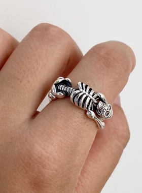 网红朋克insS925银骷髅骨骼戒指机车风复古做旧几何百搭手饰品