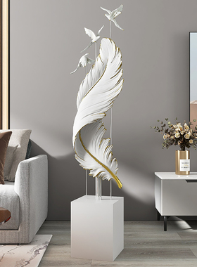 轻奢高档沙发电视柜旁边