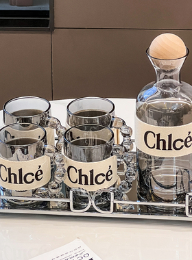 高级感客厅高端大气上档