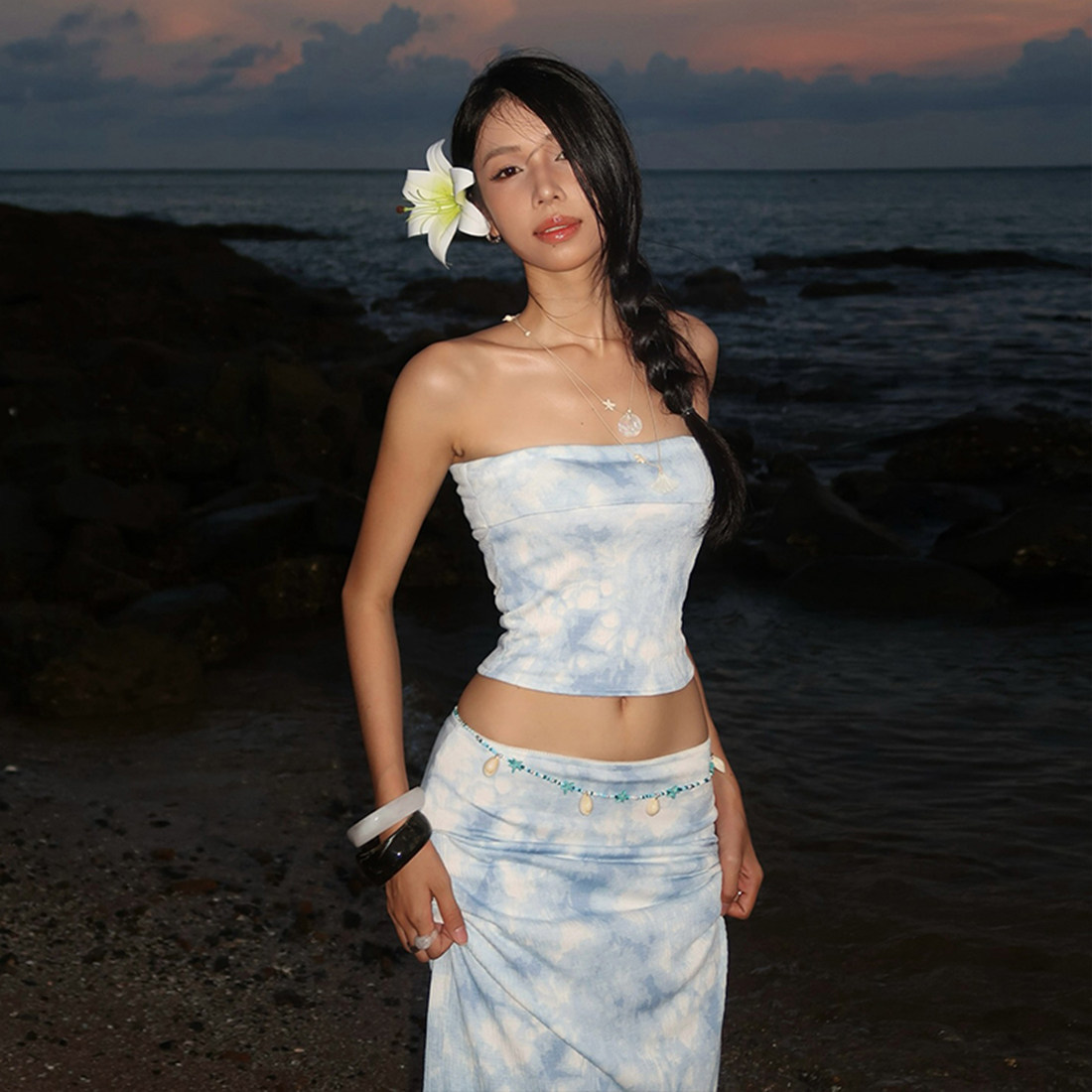 SylCue 纯欲温柔度假风蓝色扎染印花抹胸背心高腰半身长裙两件套,淘宝优惠券,粉丝福利购,淘宝优惠卷