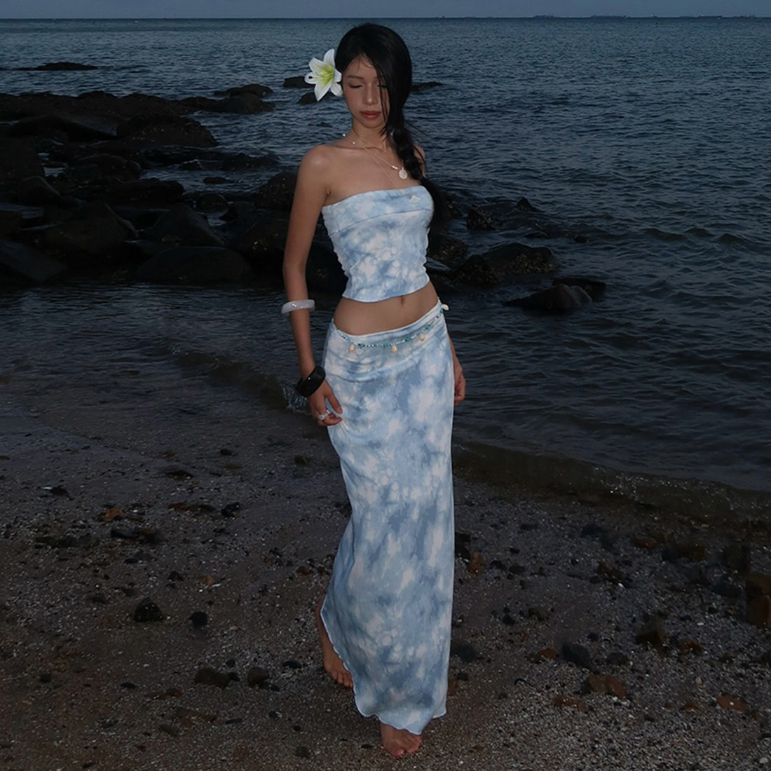 SylCue 纯欲温柔度假风蓝色扎染印花抹胸背心高腰半身长裙两件套,淘宝优惠券,粉丝福利购,淘宝优惠卷