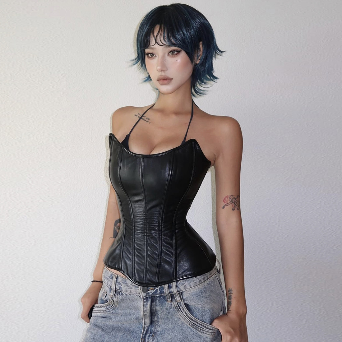 SylCue 拽酷辣妹机车风黑色PU皮显瘦抹胸背心百搭收腰不规则上衣,淘宝优惠券,粉丝福利购,淘宝优惠卷