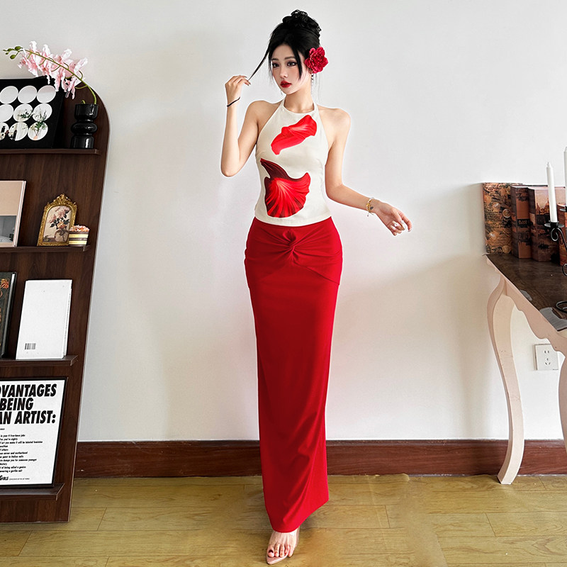 SylCue 惹火又性感别致印花显瘦露肩挂脖吊带拧结包臀半身裙套装,淘宝优惠券,粉丝福利购,淘宝优惠卷